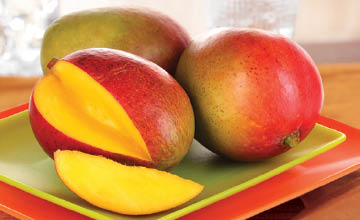 Fresh Tommy Atkins Mangoes