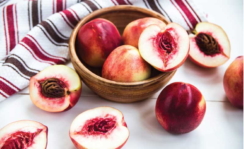 Fresh White Nectarines